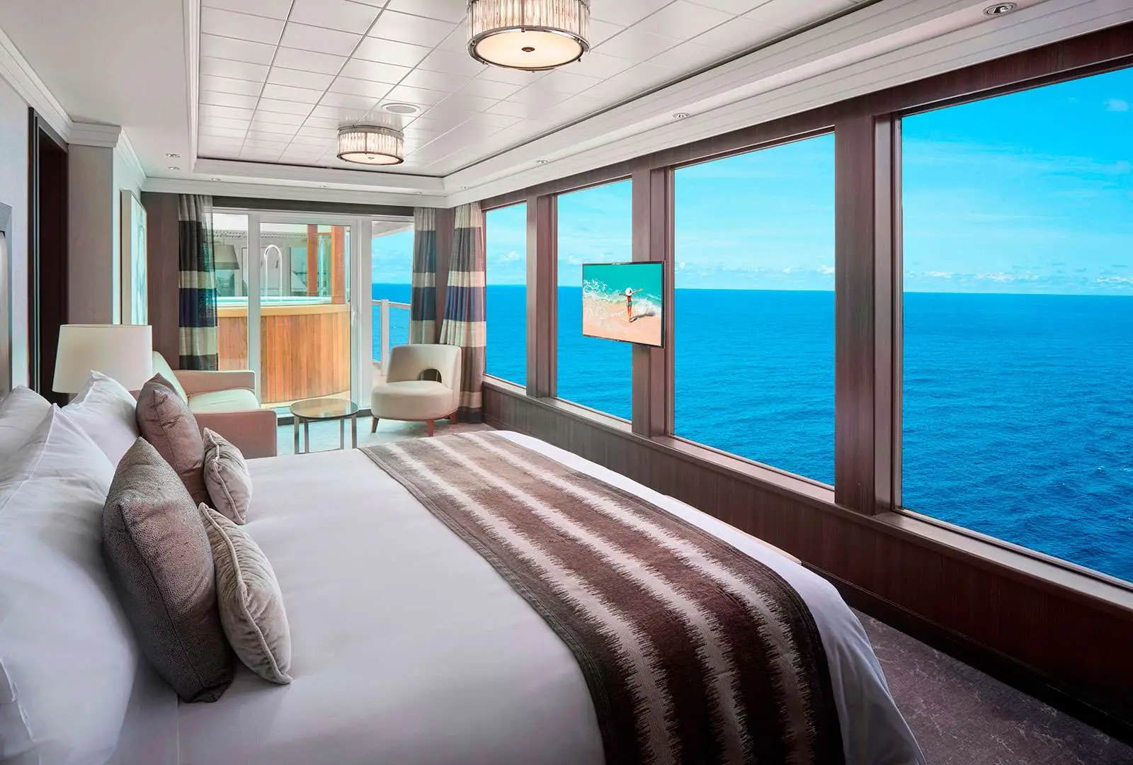 TCC_Jewel_Cruises_Cabins-&-Rates_Haven_Garden_Villa_03_1600x1080
